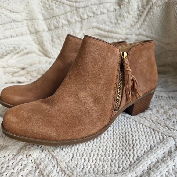 NEW Vionic Women's Shyanne Leather Suede Side Zip Ankle Booties Size 10 Brown - Picture 3 of 11